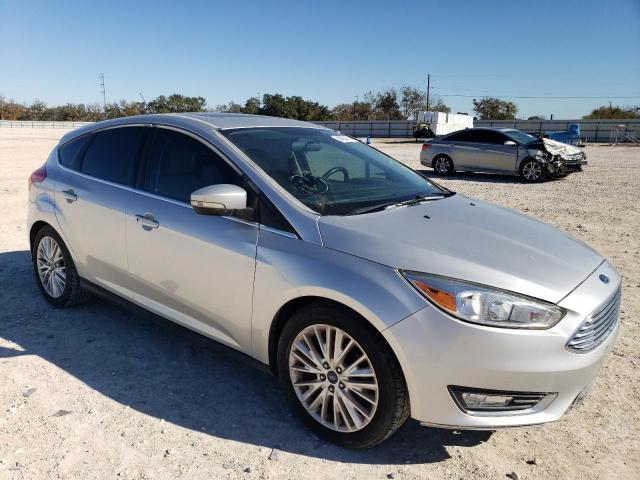  FORD FOCUS 2018 Silver