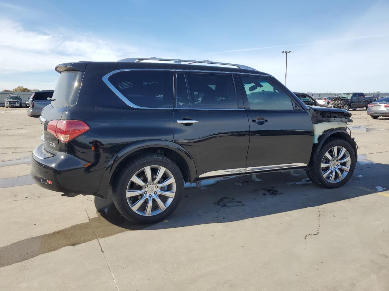 2014 Infiniti QX80 - Image 3