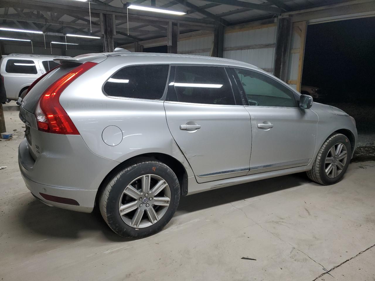 VIN YV440MRU8H2001814 2017 VOLVO XC60 no.3