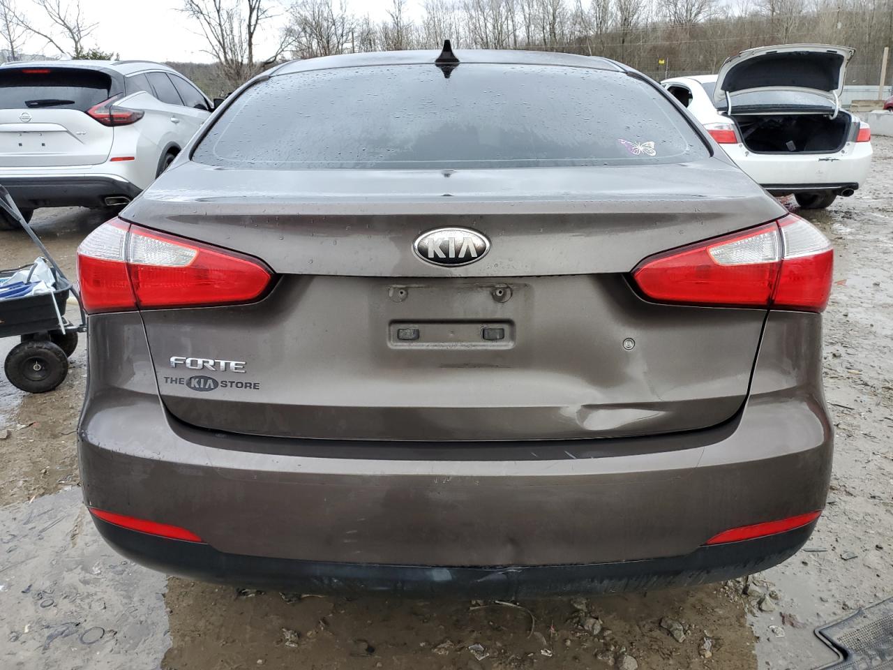 2014 Kia Forte - Image 6