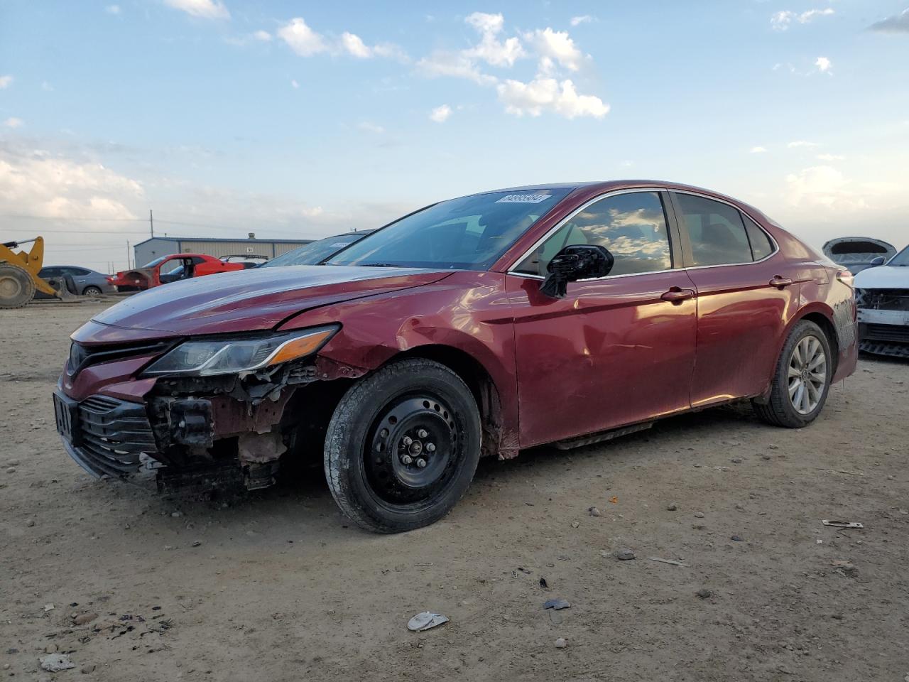 VIN 4T1B11HK7JU527377 2018 TOYOTA CAMRY no.1