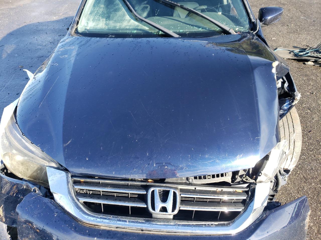 2015 Honda Accord - Image 13