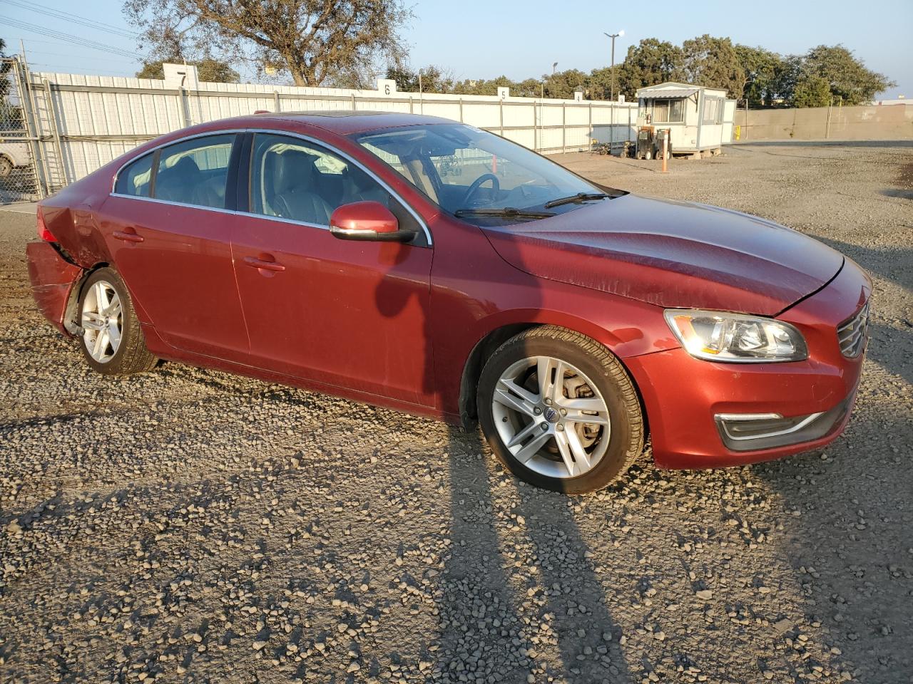 VIN YV1612FS3E2277338 2014 VOLVO S60 no.4