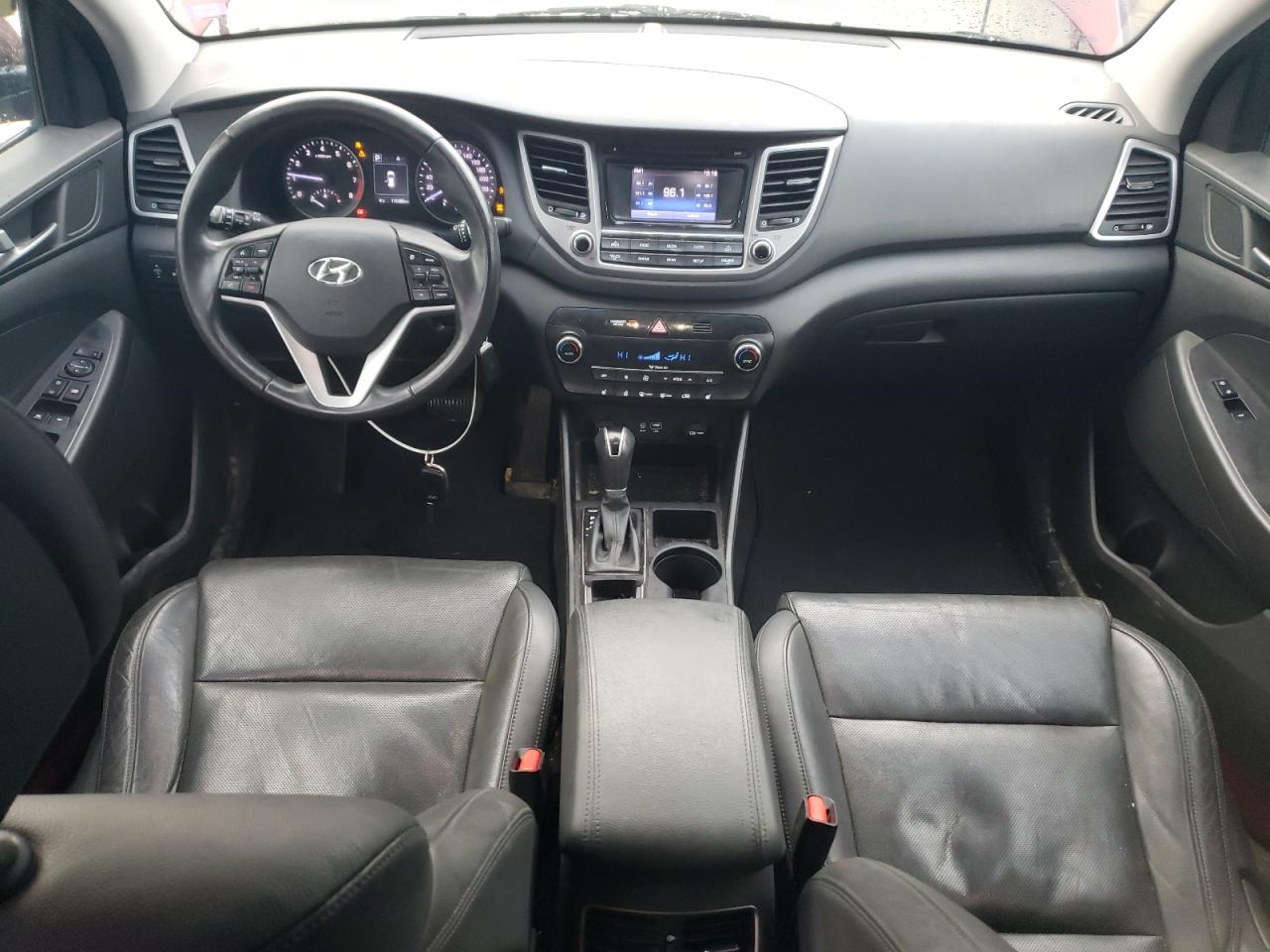 2017 Hyundai Tucson - Image 8