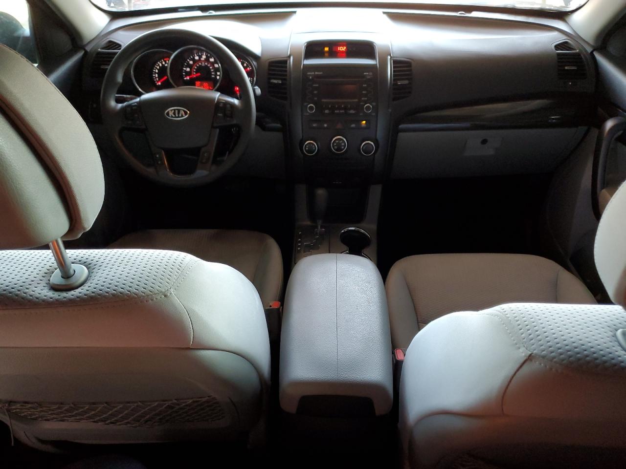 2011 Kia Sorento - Image 8