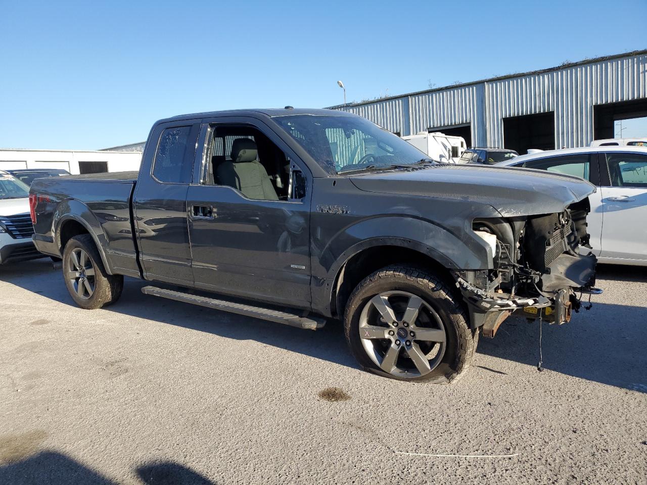 2016 Ford F-150 - Image 4