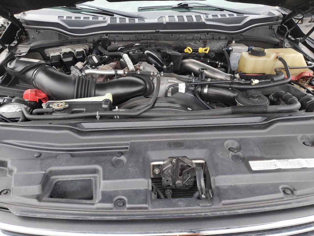 2019 Ford F250 - Image 12