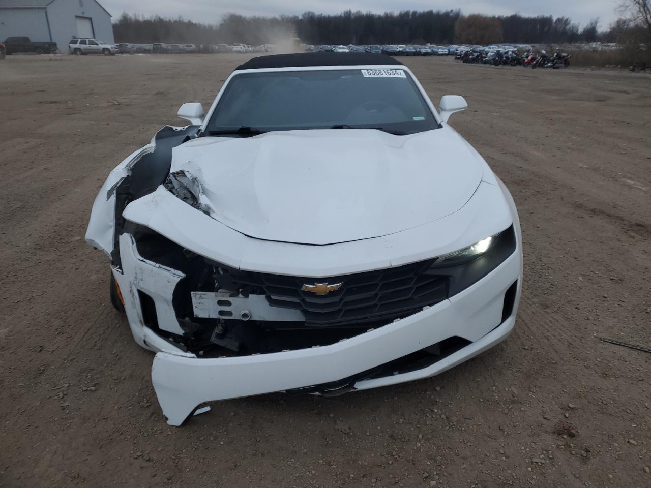 2019 Chevrolet Camaro - Image 5