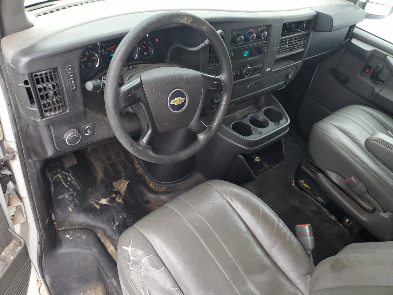 2011 Chevrolet Express - Image 8