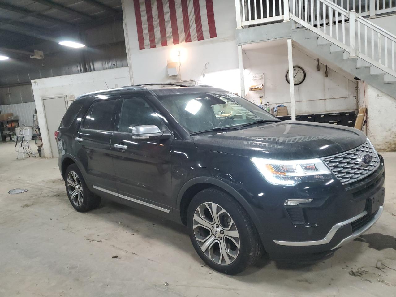 VIN 1FM5K8HT9JGB89717 2018 FORD EXPLORER no.4