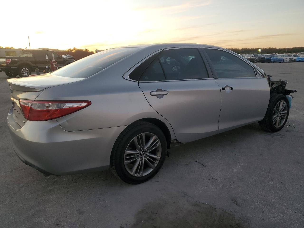 2015 Toyota Camry - Image 3