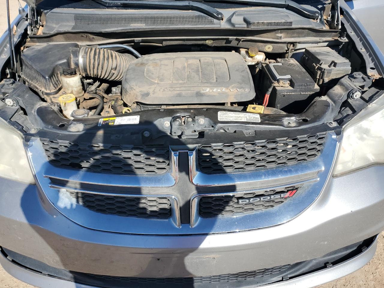 2013 Dodge Caravan - Image 12