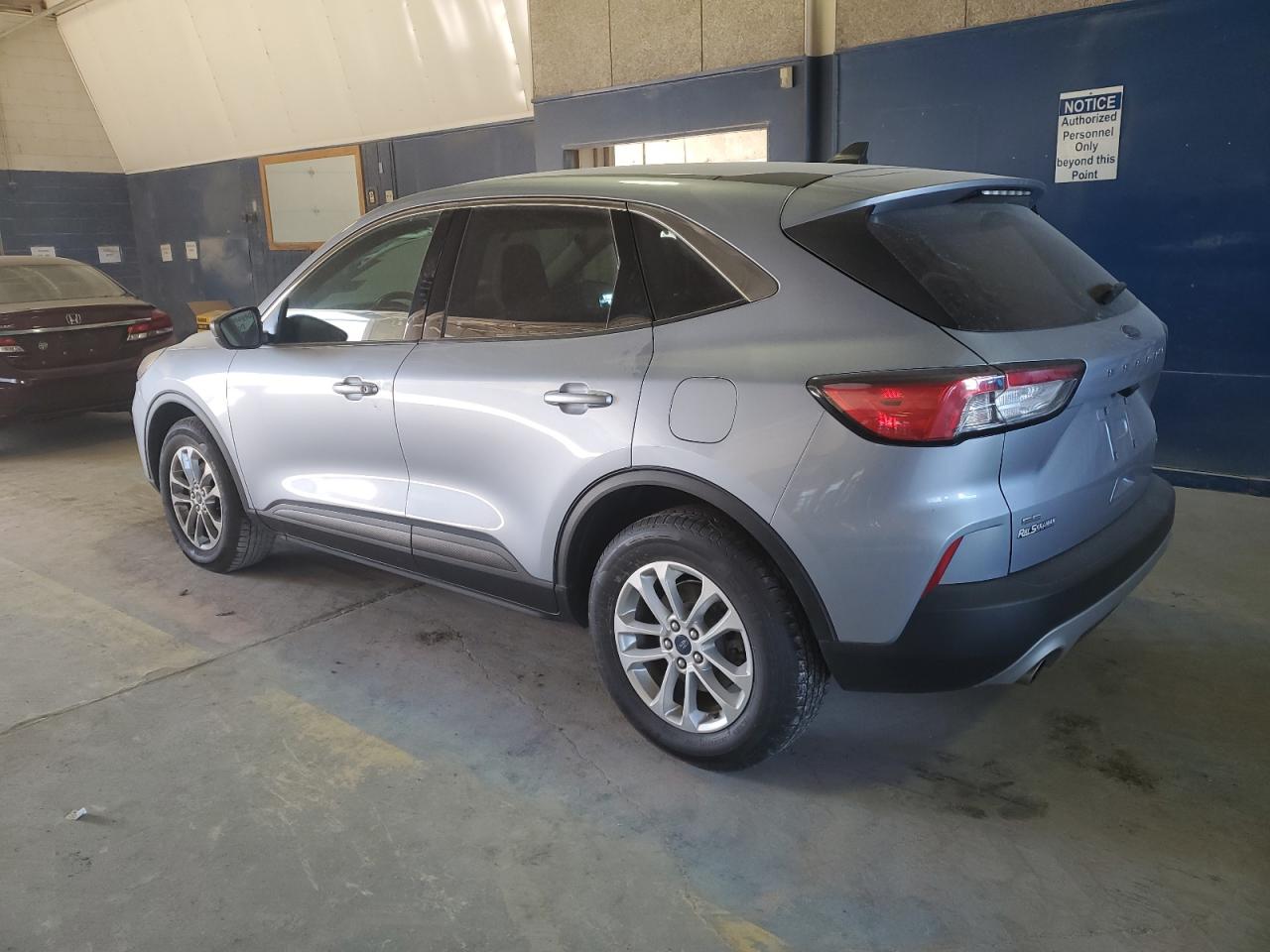 2022 Ford Escape - Image 2