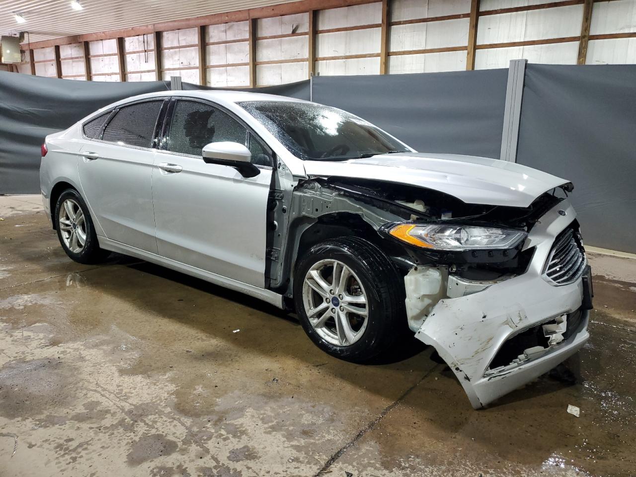 VIN 3FA6P0HD7JR259556 2018 FORD FUSION no.4