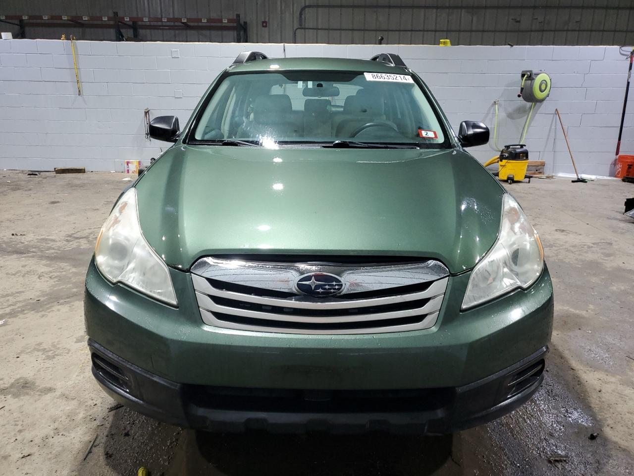 2011 Subaru Outback - Image 5