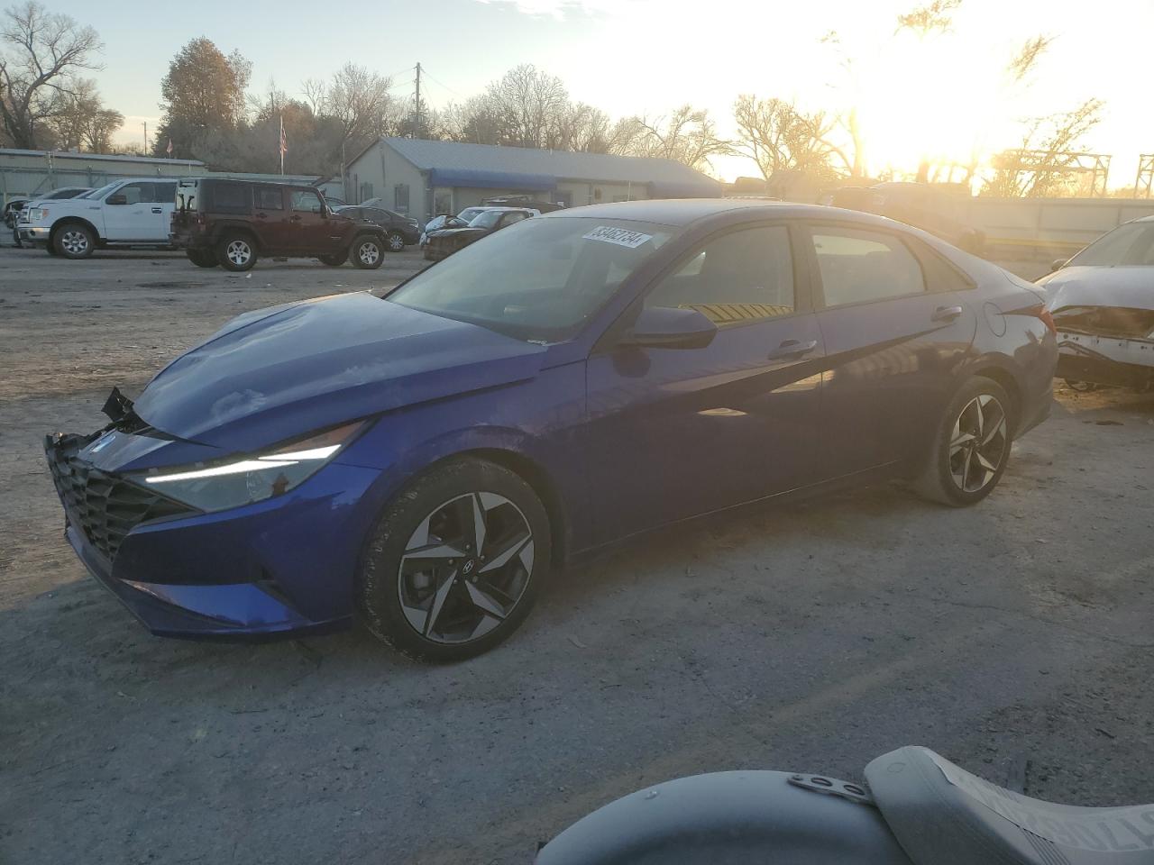 2023 Hyundai Elantra - Image 1