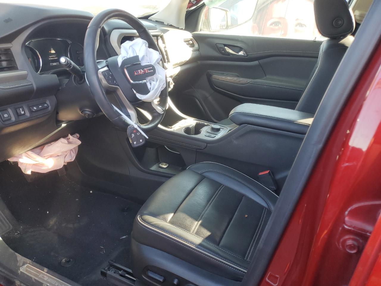 2021 GMC Acadia - Image 7