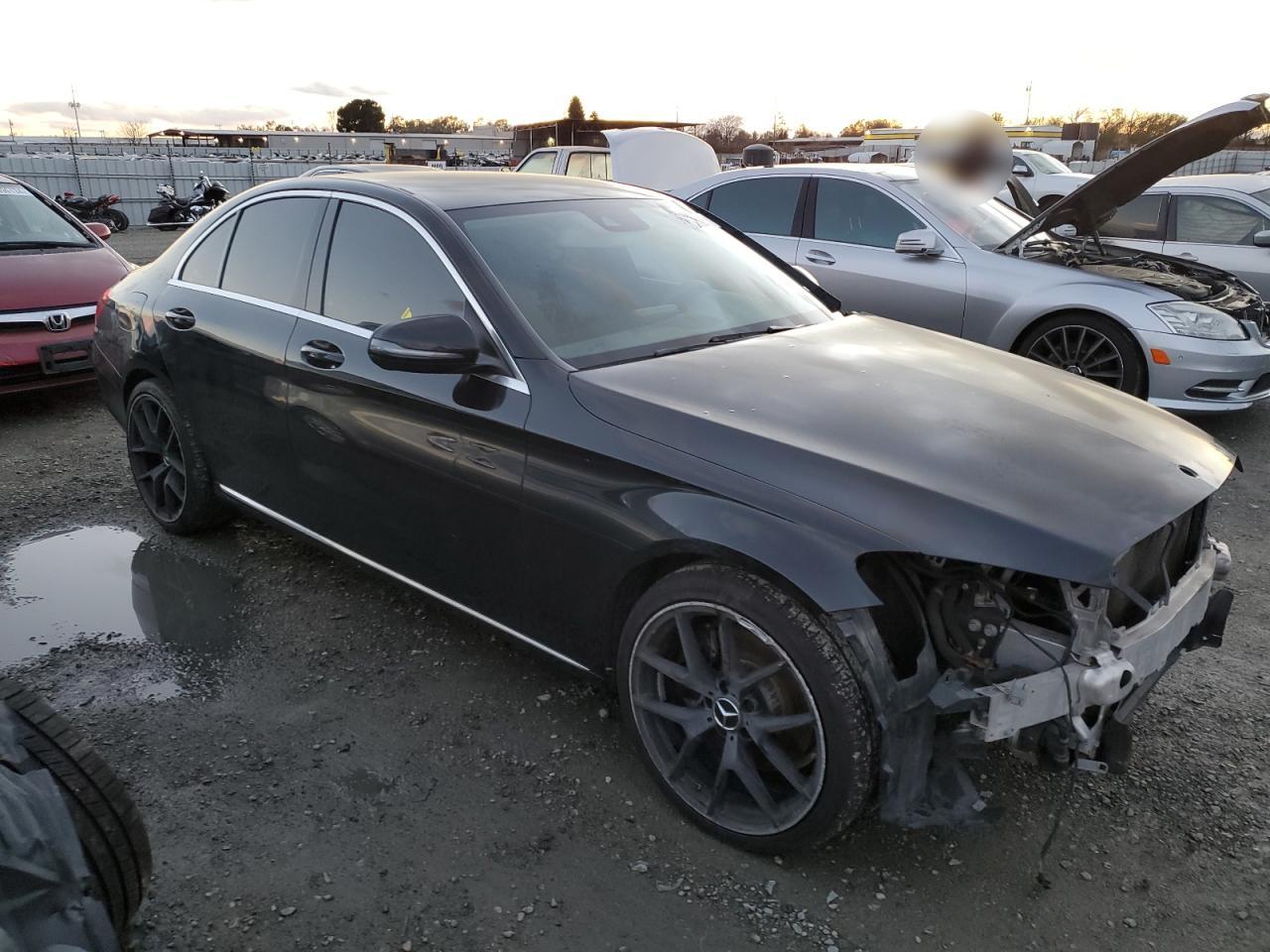 VIN 55SWF4JB9GU116694 2016 MERCEDES-BENZ C-CLASS no.4