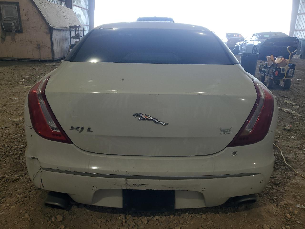 2011 Jaguar XJ - Image 6