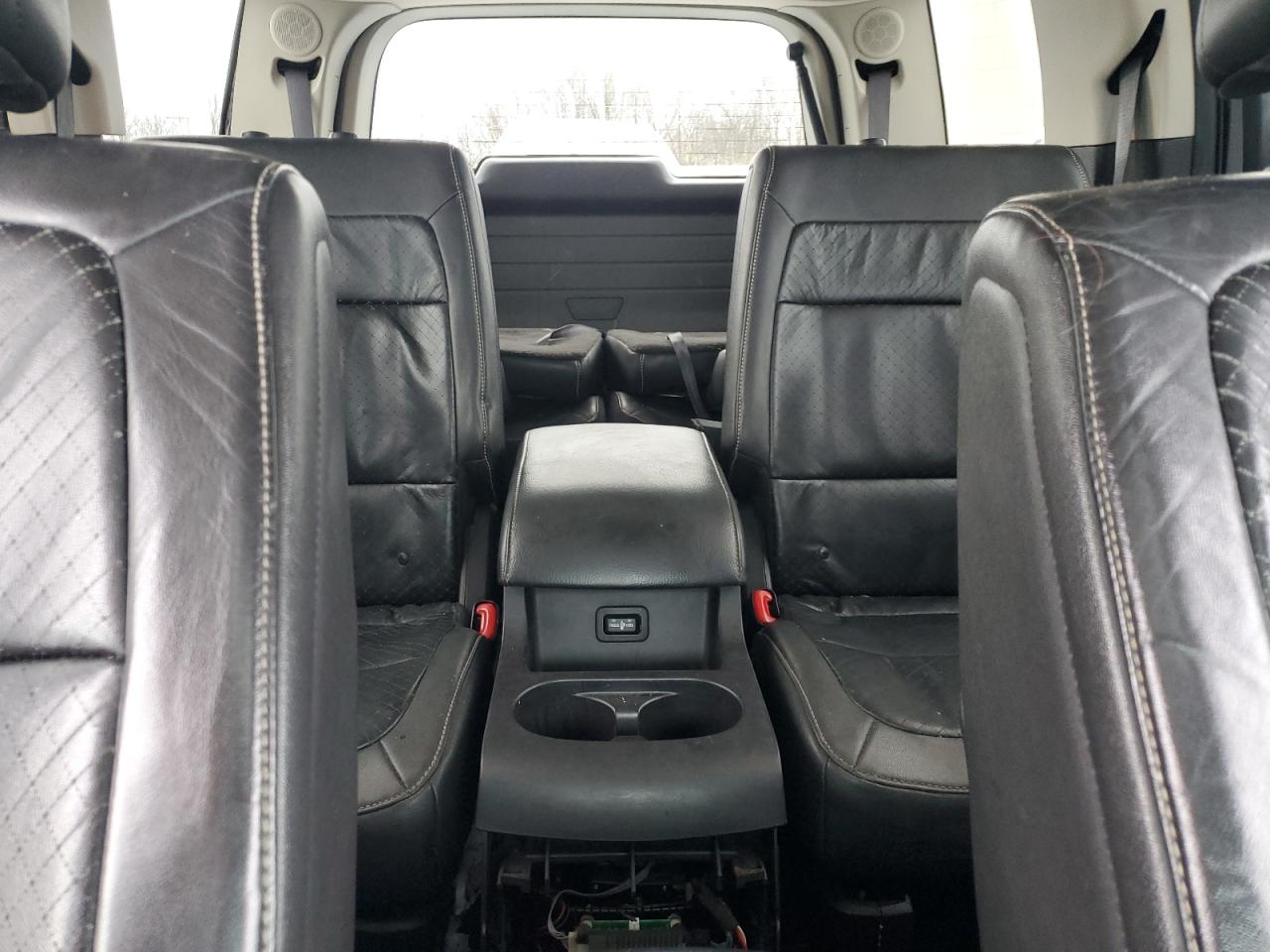 2009 Ford Flex - Image 10