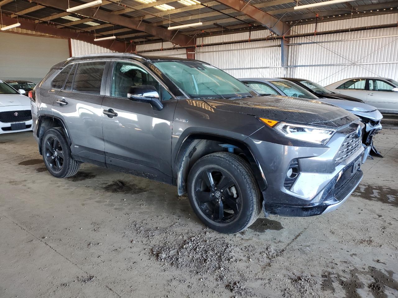 2021 Toyota RAV 4 - Image 4
