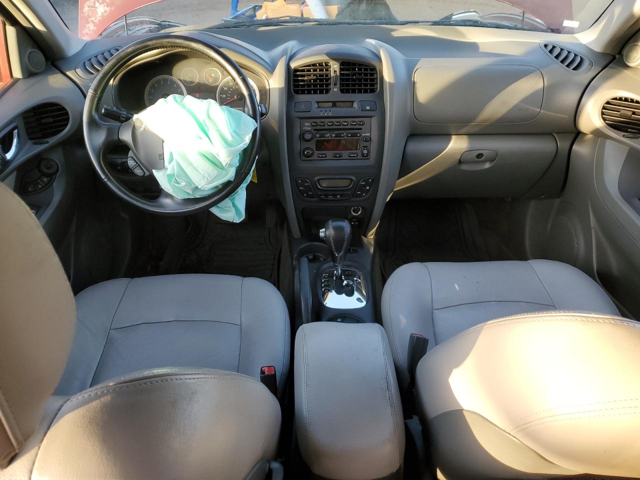 2005 Hyundai Santa Fe - Image 8