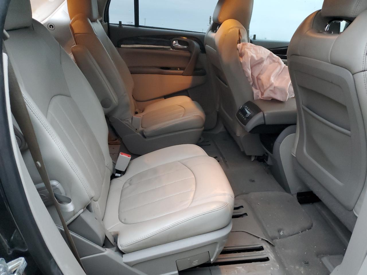 2015 Buick Enclave - Image 11