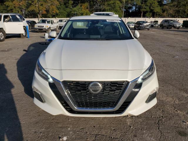  NISSAN ALTIMA 2021 White