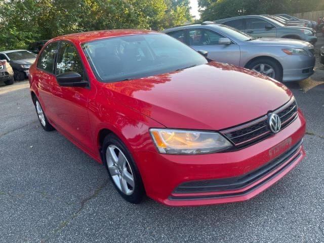 Sedans VOLKSWAGEN JETTA 2015 Red