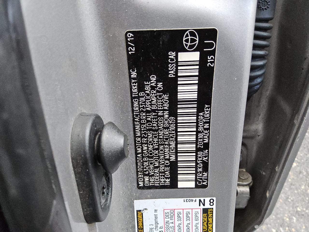 2020 Toyota C-HR - Image 12