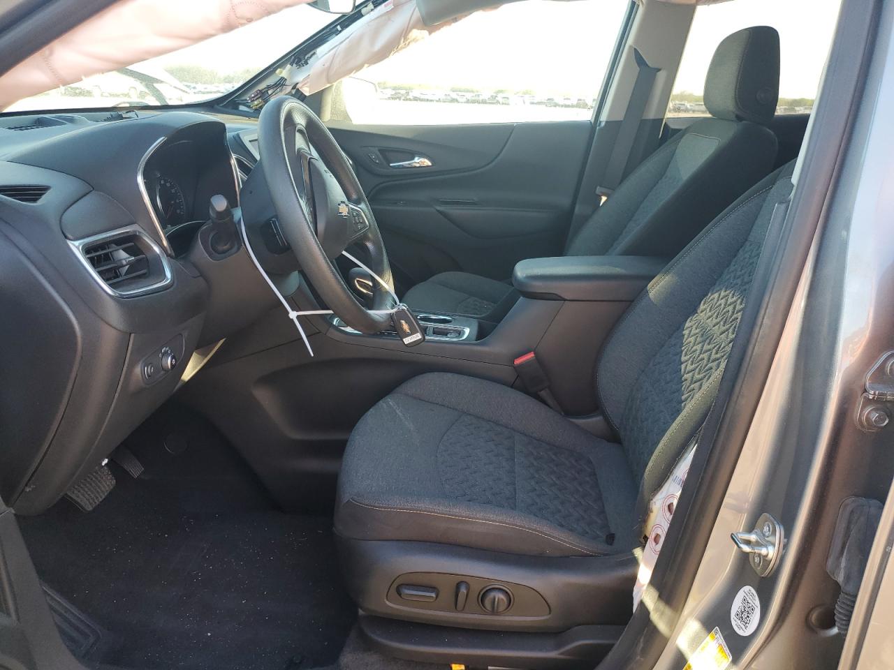 2023 Chevrolet Equinox - Image 7