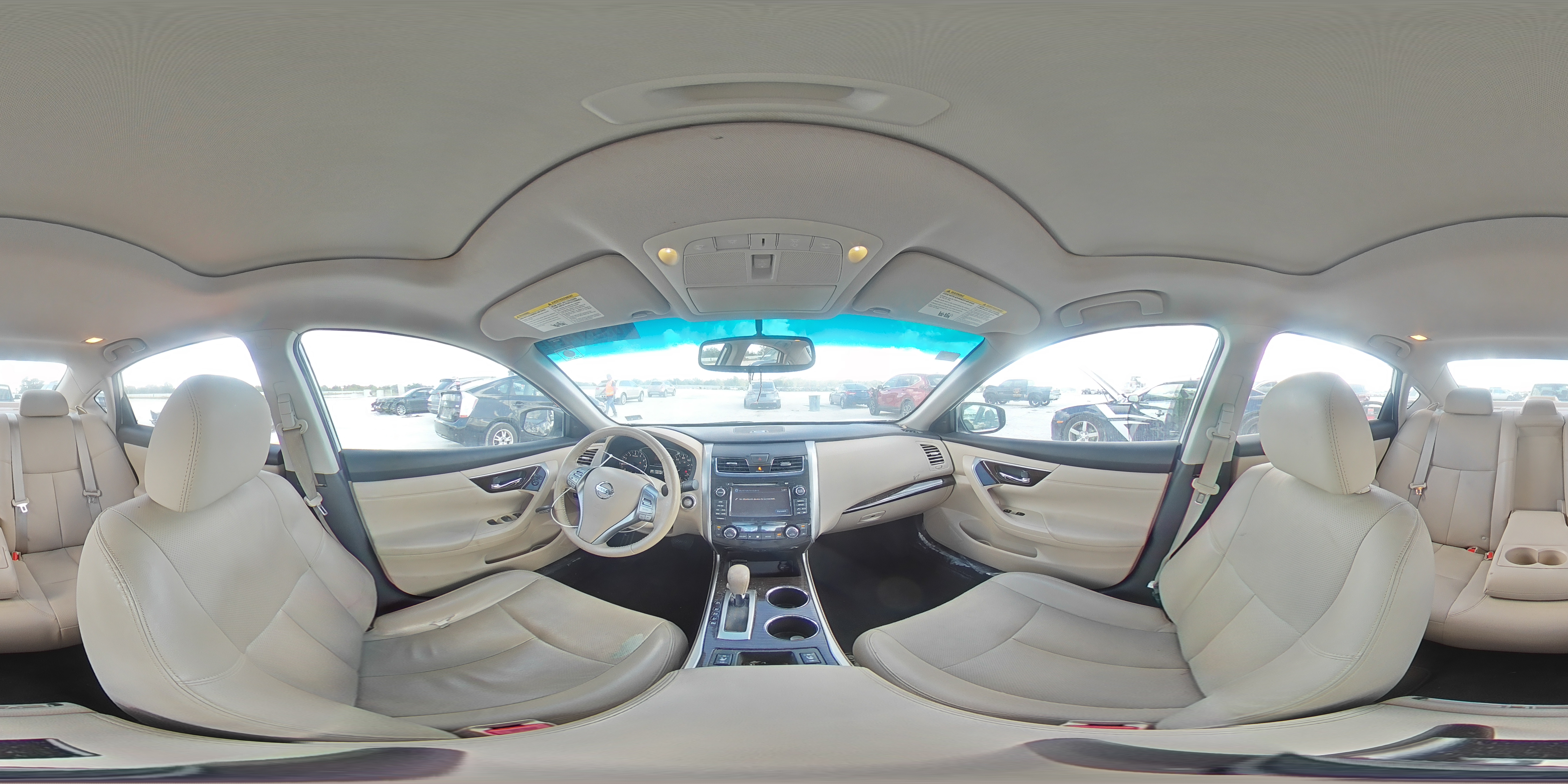 2015 Nissan Altima - Image 13