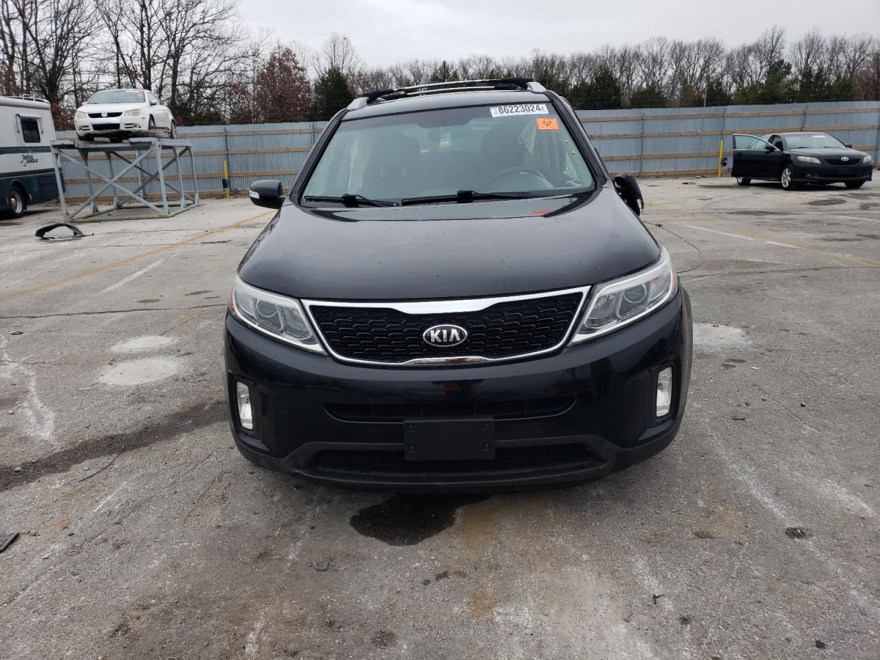 VIN 5XYKT3A66FG563433 2015 KIA SORENTO no.5