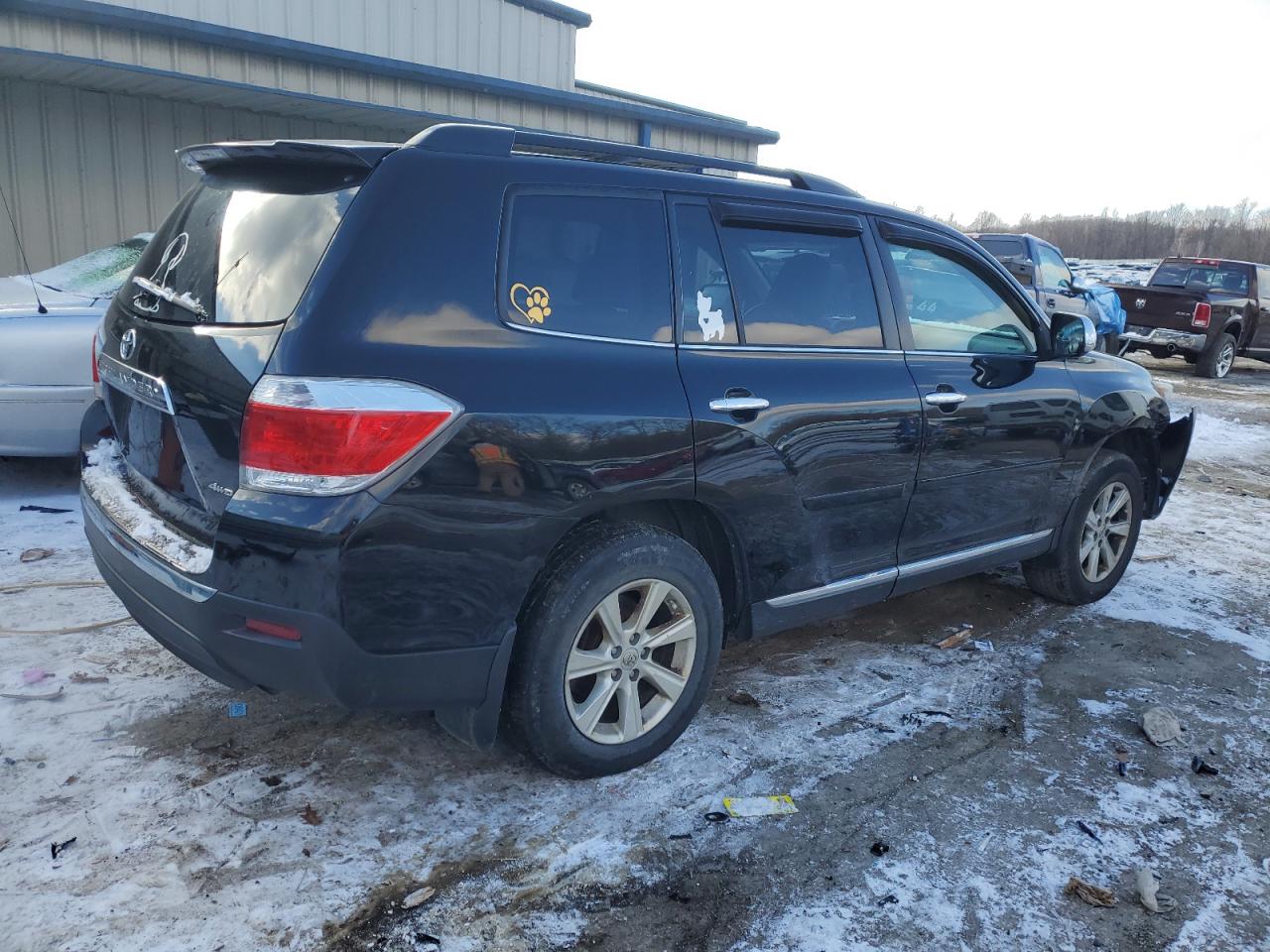 VIN 5TDBK3EH4DS277823 2013 TOYOTA HIGHLANDER no.3