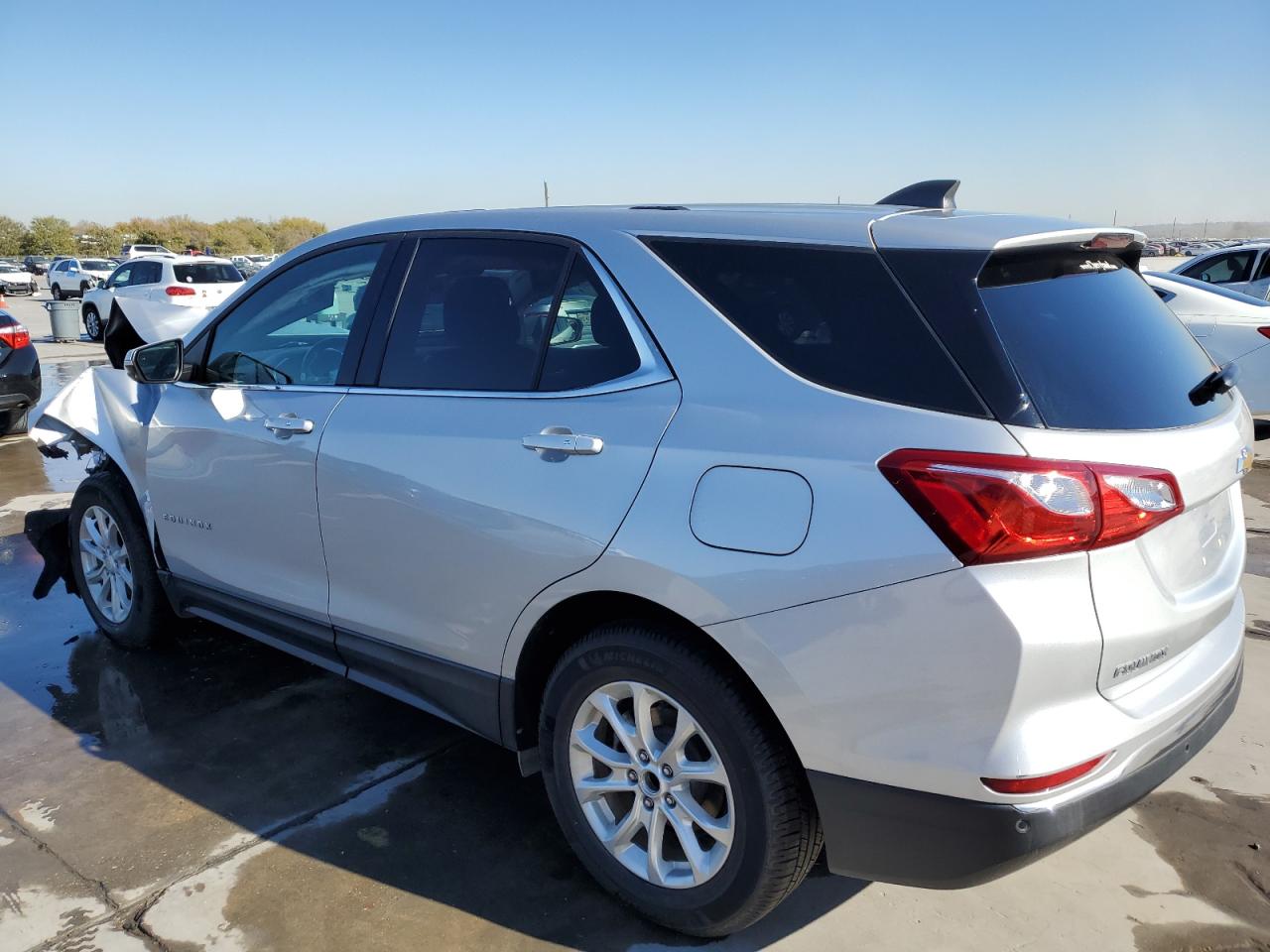 2019 Chevrolet Equinox - Image 2