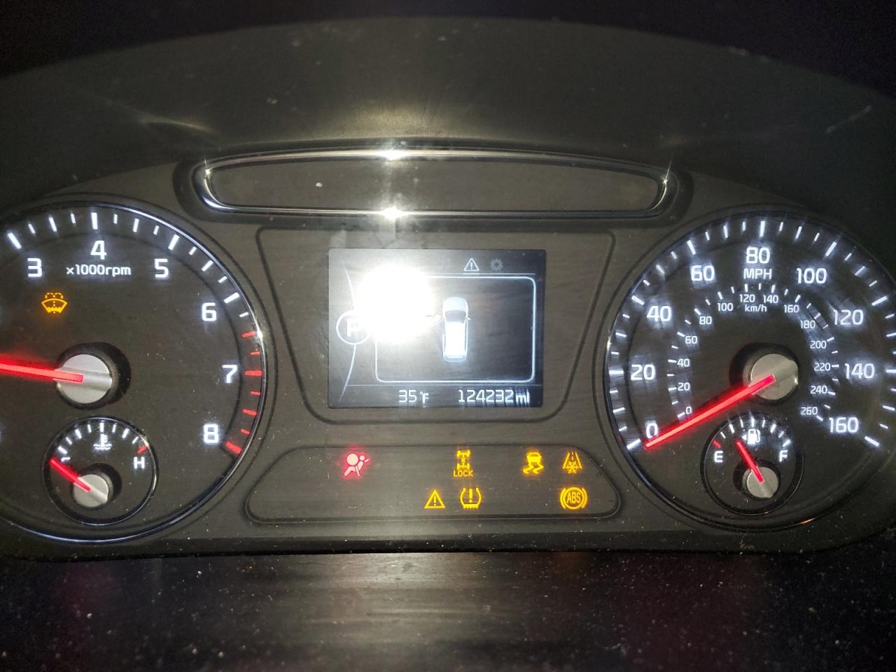 2018 Kia Sorento - Image 9