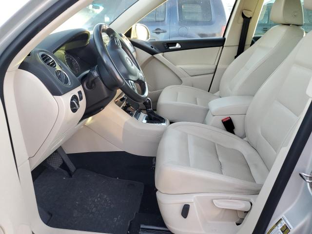  VOLKSWAGEN TIGUAN 2013 Серебристый