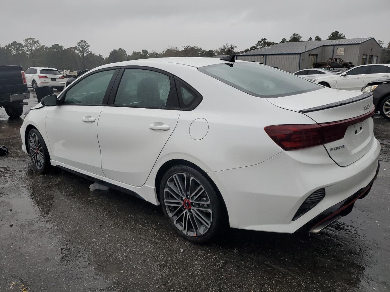 2024 Kia Forte - Image 2