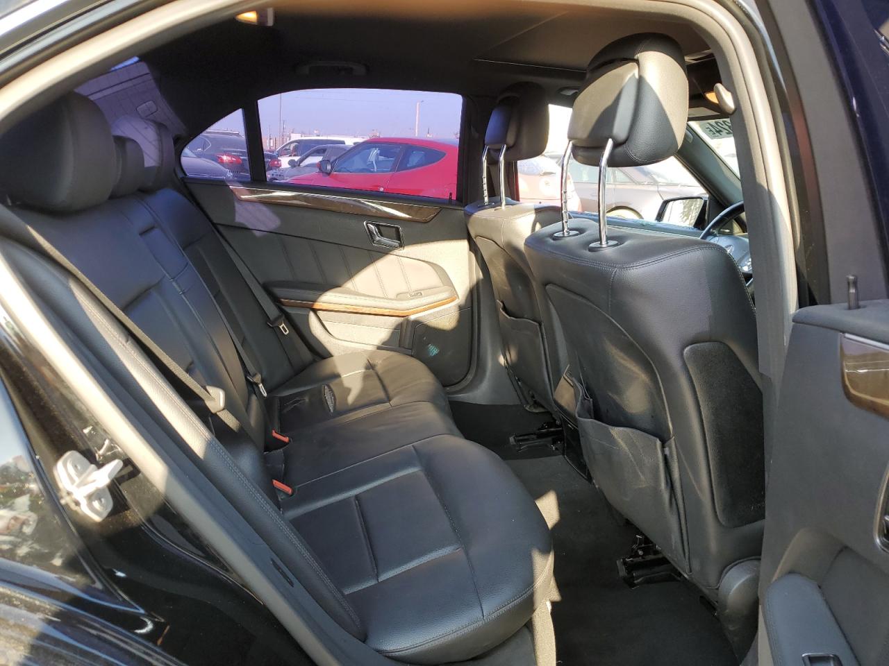 2010 Mercedes-Benz E 350 VIN: WDDHF5GB5AA049282 Lot: 84302324