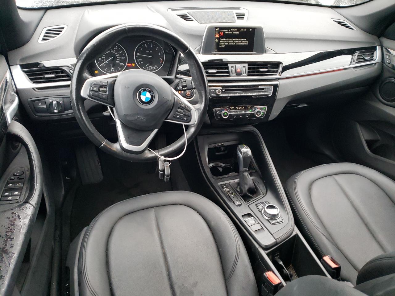 2017 BMW X1 - Image 8