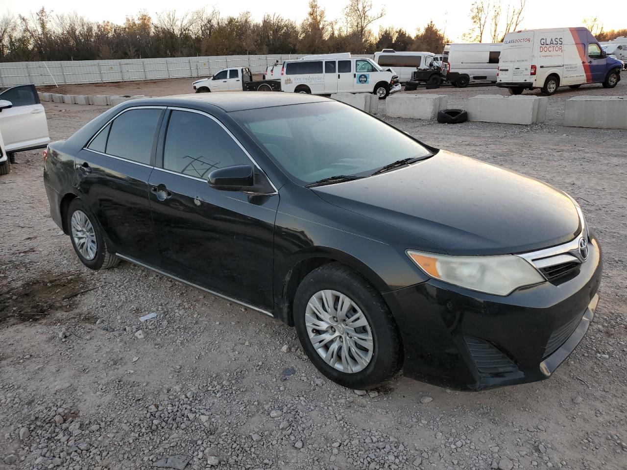 VIN 4T4BF1FK6DR329162 2013 TOYOTA CAMRY no.4