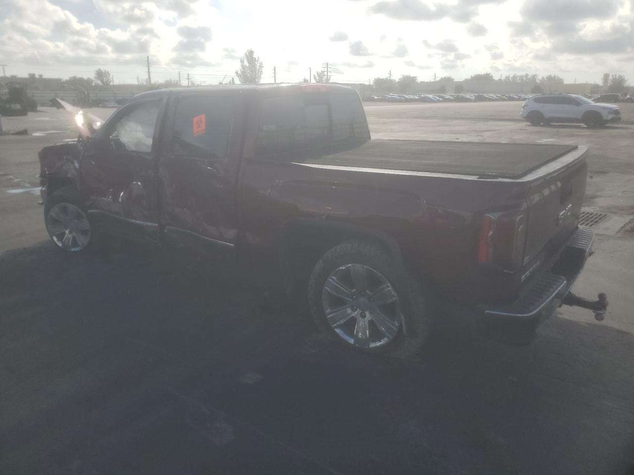 2017 GMC Sierra - Image 2