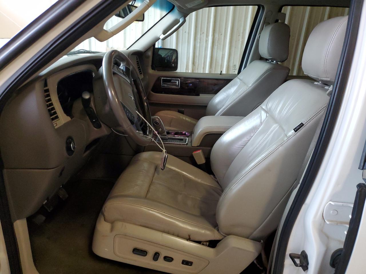 VIN 5LMJJ3JT8FEJ12514 2015 LINCOLN NAVIGATOR no.7