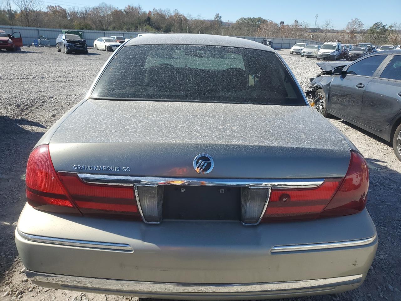 2004 Mercury Grand Marquis Gs VIN: 2MEFM74W24X644689 Lot: 83379424