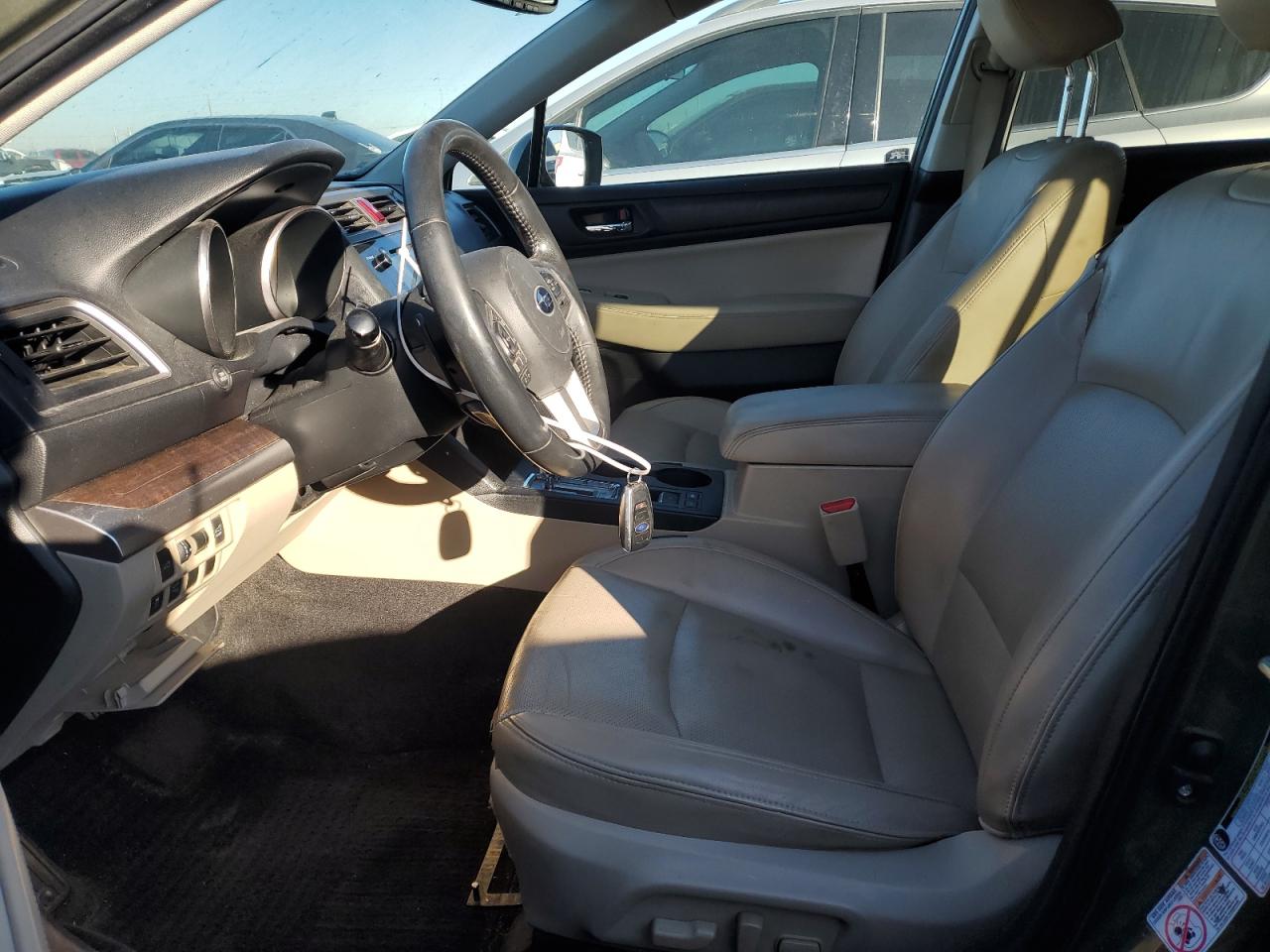 2015 Subaru Outback - Image 7