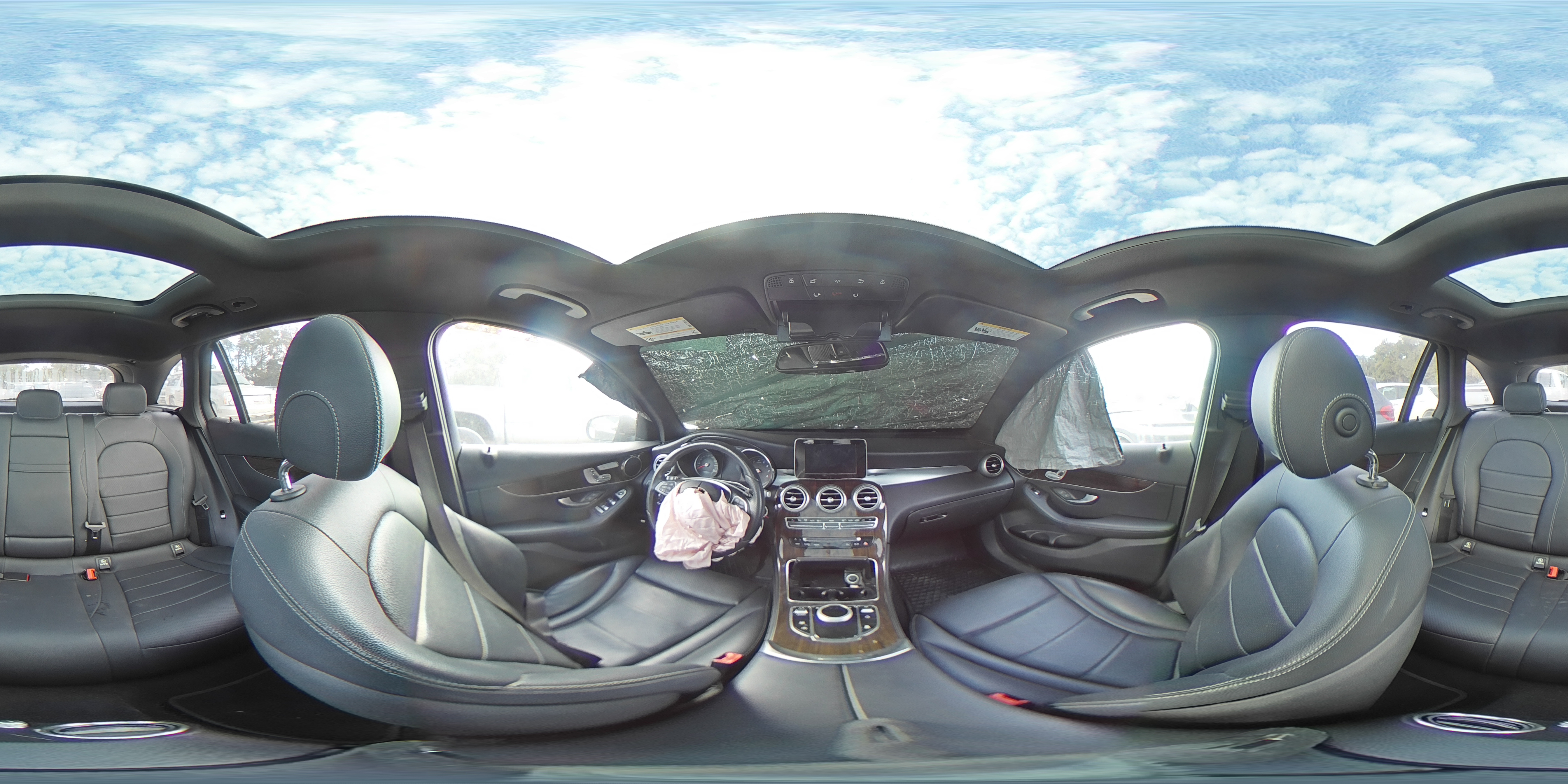 2018 Mercedes-Benz GLC - Image 16