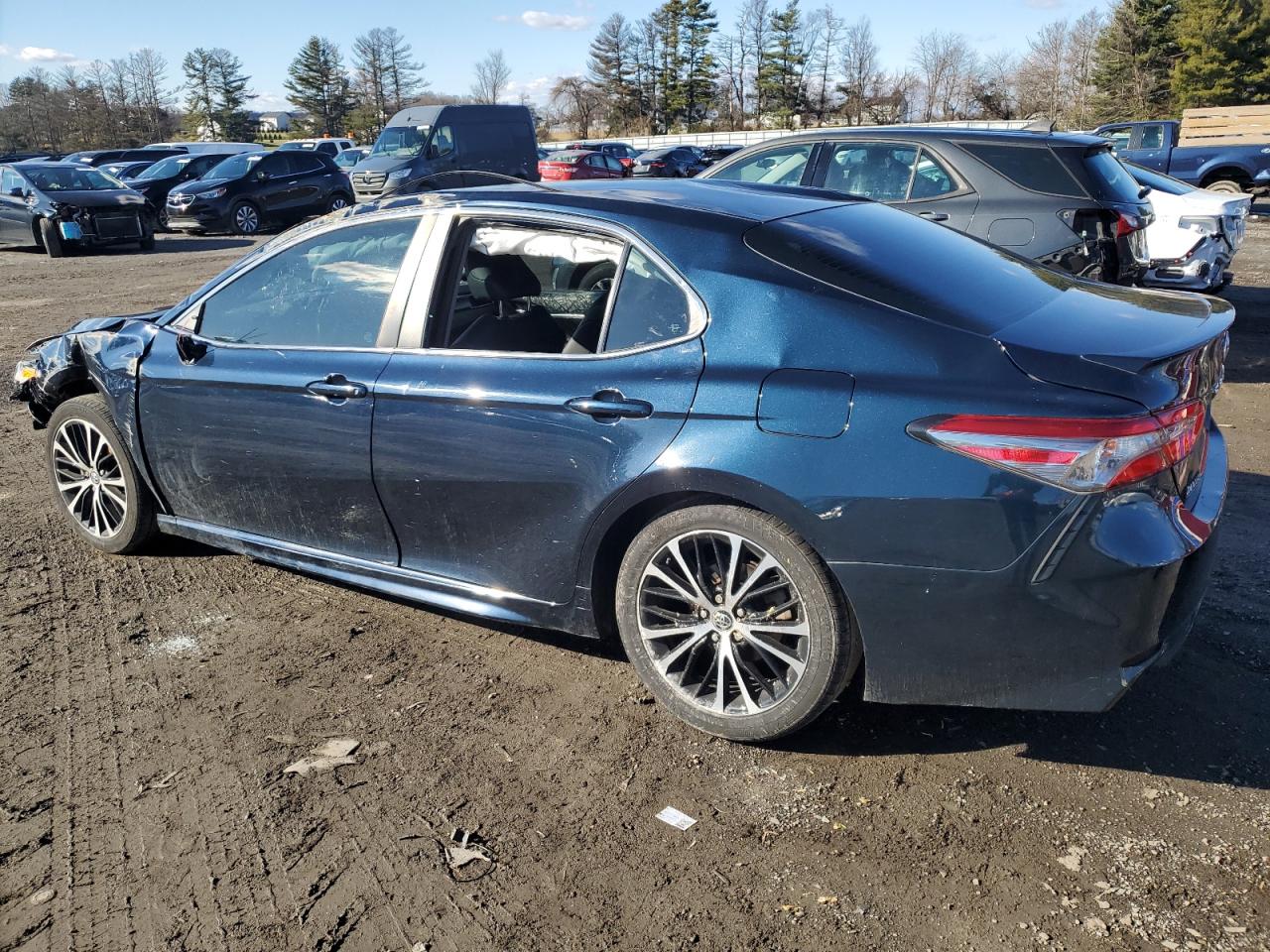 2018 Toyota Camry - Image 2