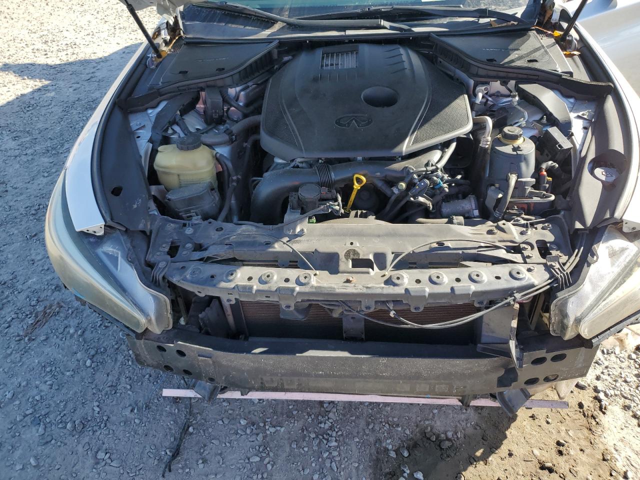 2016 Infiniti Q50 - Image 12