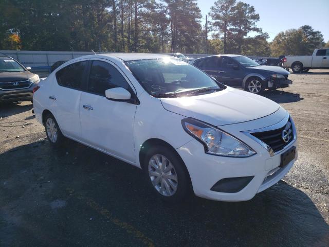  NISSAN VERSA 2015 Білий