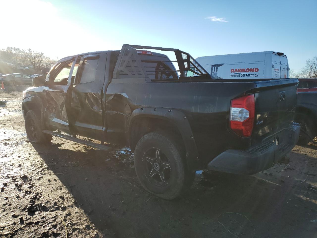 2015 Toyota Tundra - Image 2